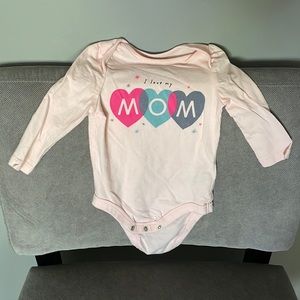 6-12 baby gap onesie